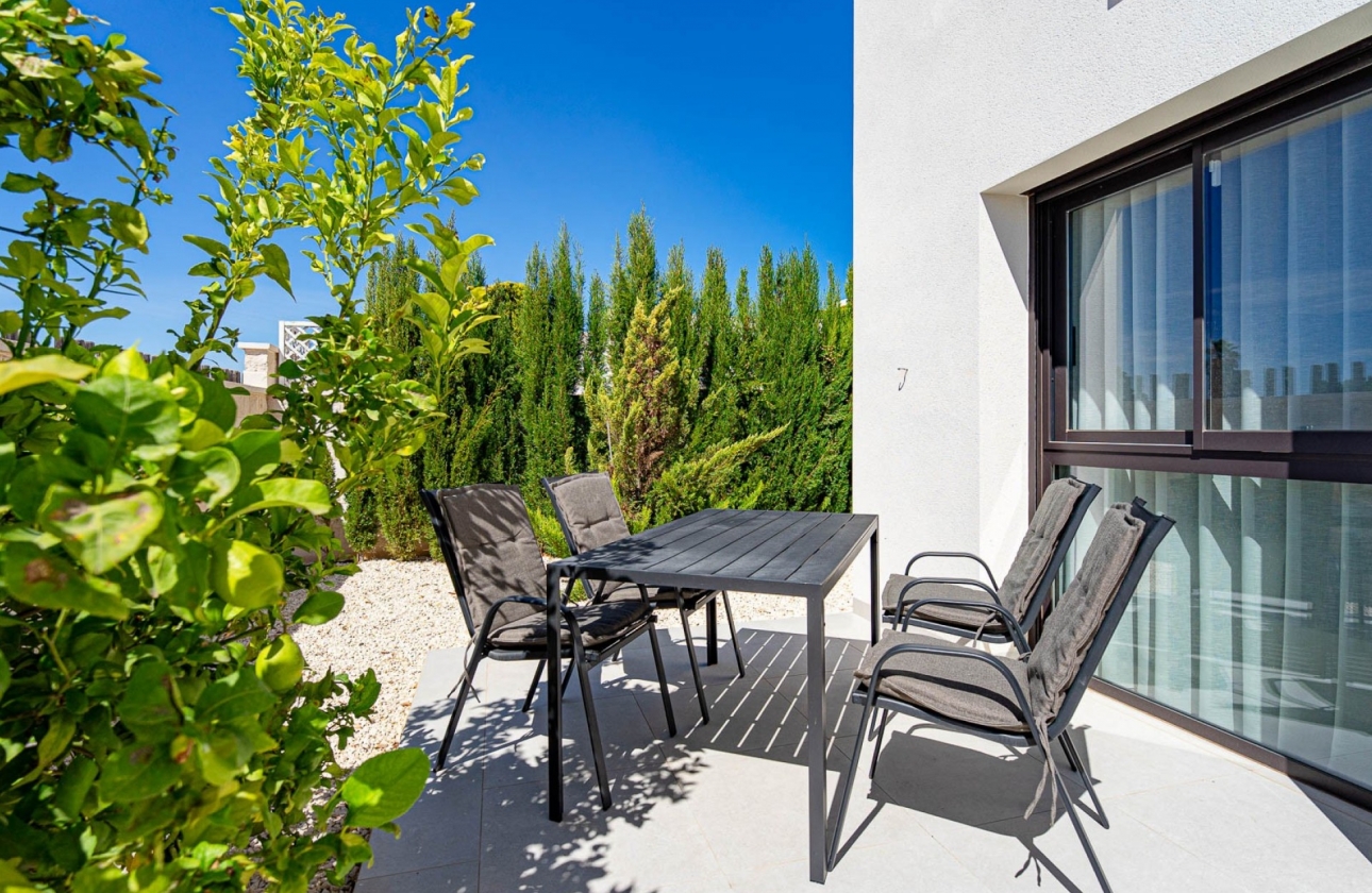 Reventa - Villa - Ciudad Quesada - Doña Pepa