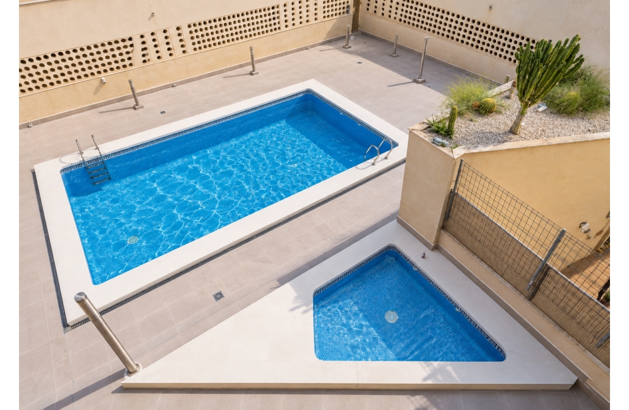 Herverkoop - Appartement / flat - Torrevieja - Playa del Cura