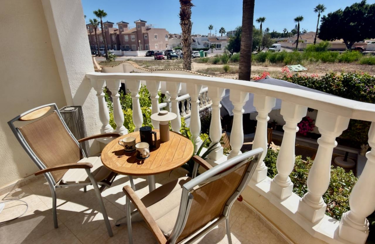 Reventa - Apartamento / piso - Ciudad Quesada - Doña Pena