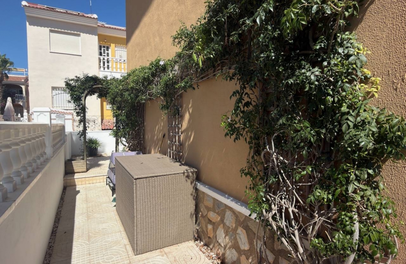 Reventa - Apartamento / piso - Ciudad Quesada - Doña Pena