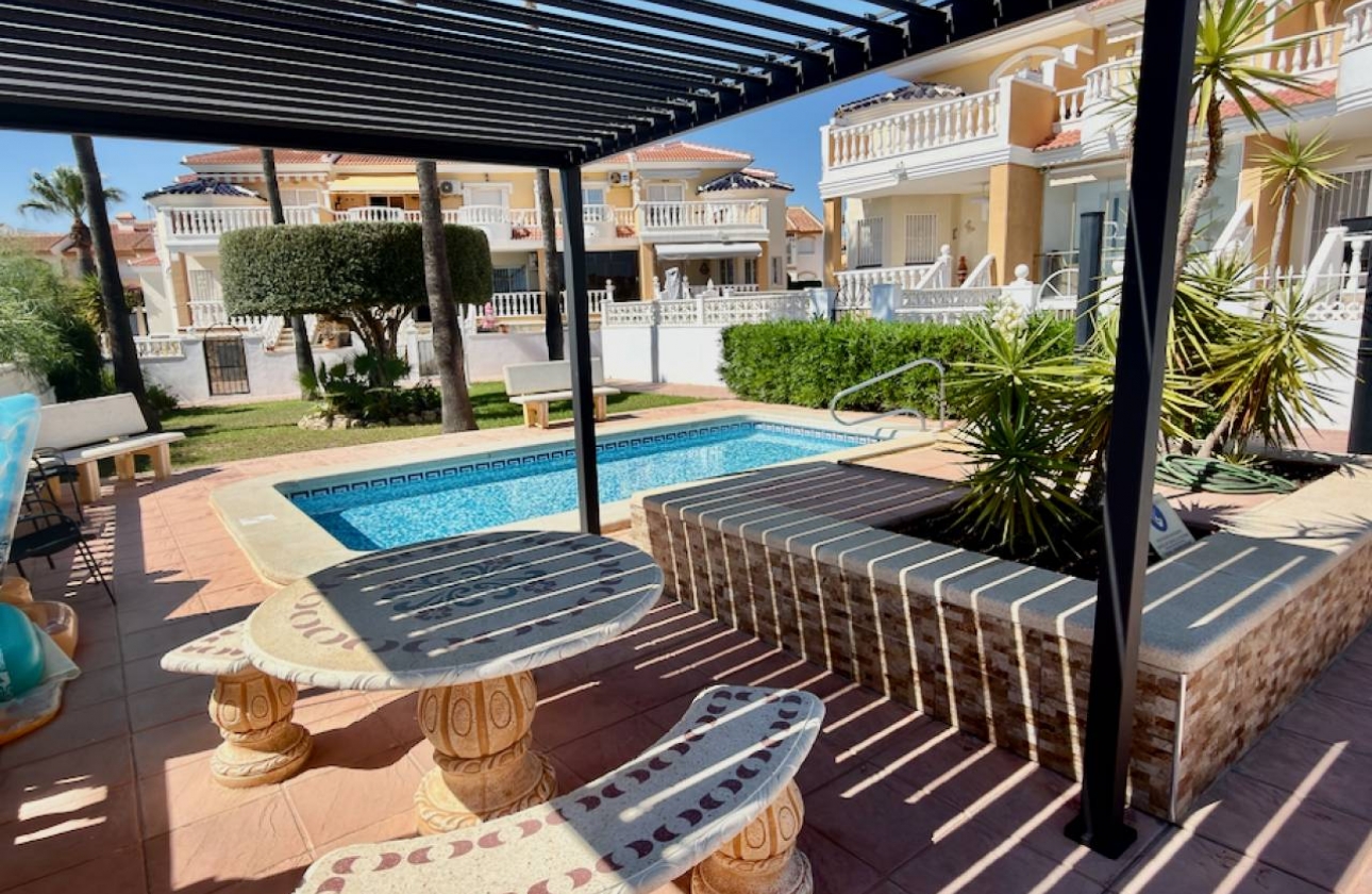 Reventa - Apartamento / piso - Ciudad Quesada - Doña Pena