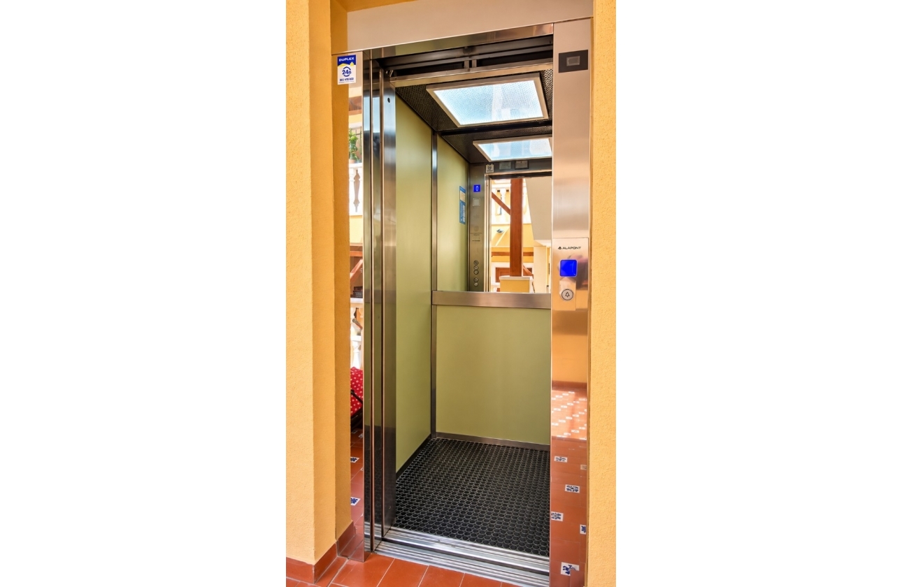 Reventa - Apartamento / piso - Orihuela Costa - La Zenia