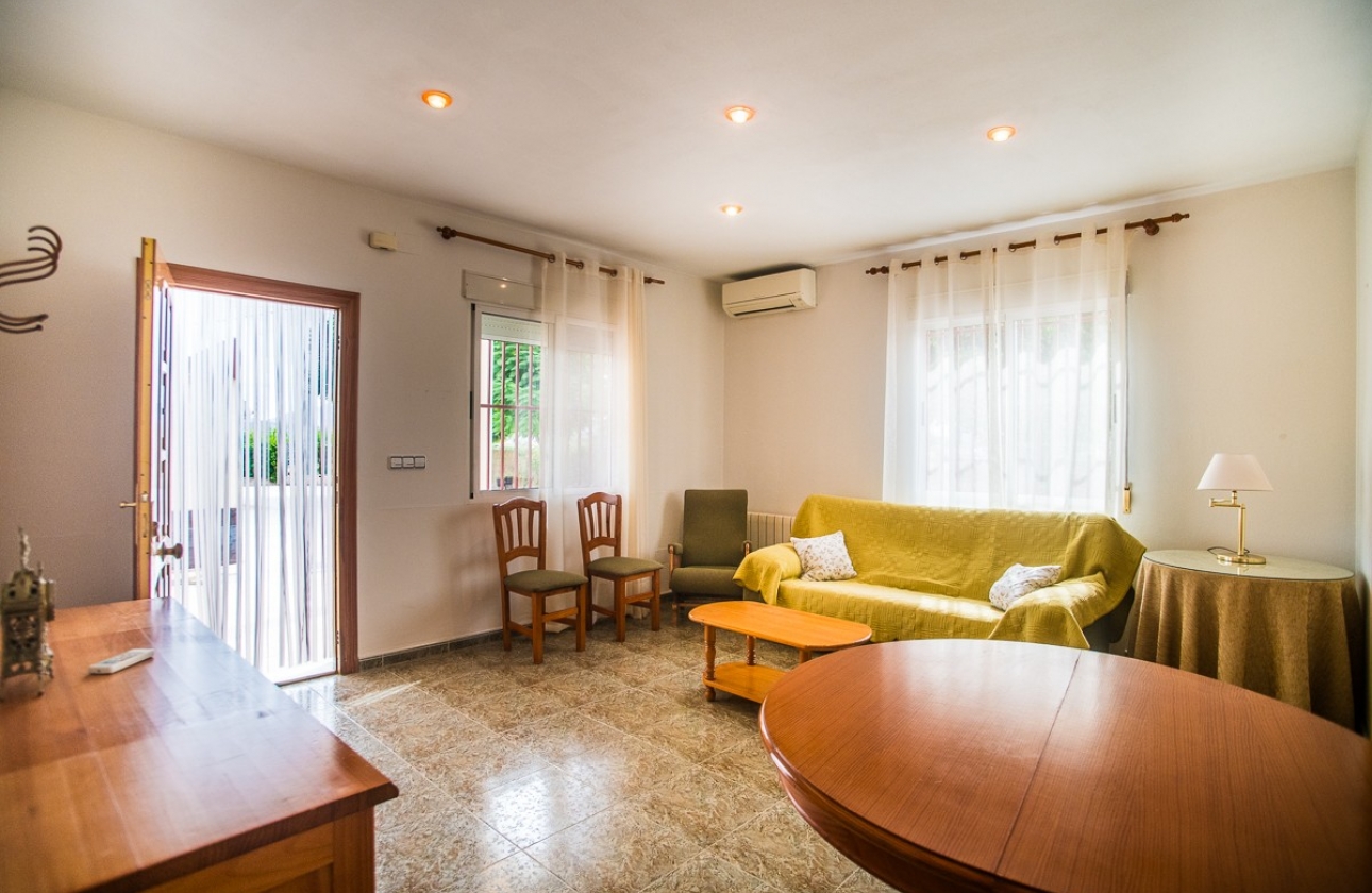 Revente - Villa - Orihuela Costa - La Matanza