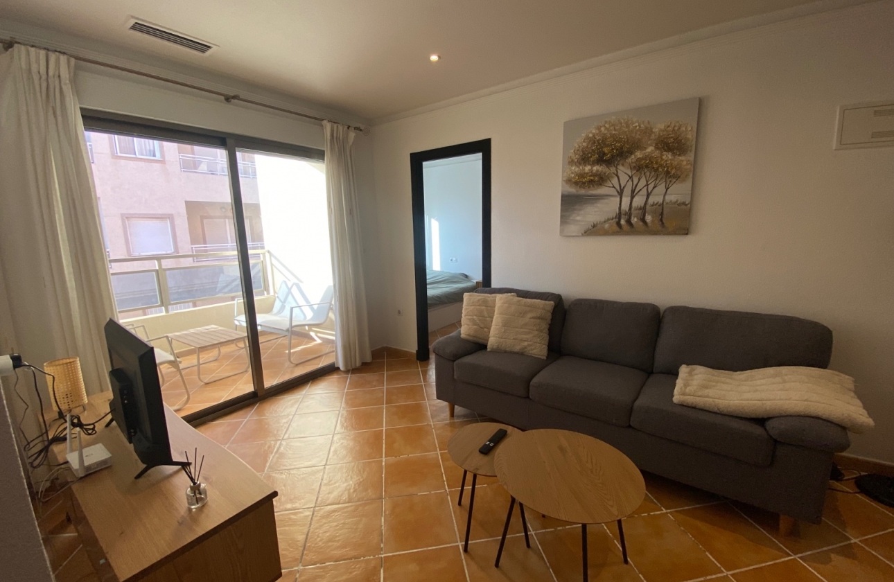 Long Term Rental - Apartment / flat - Formentera del Segura - Los Palacios