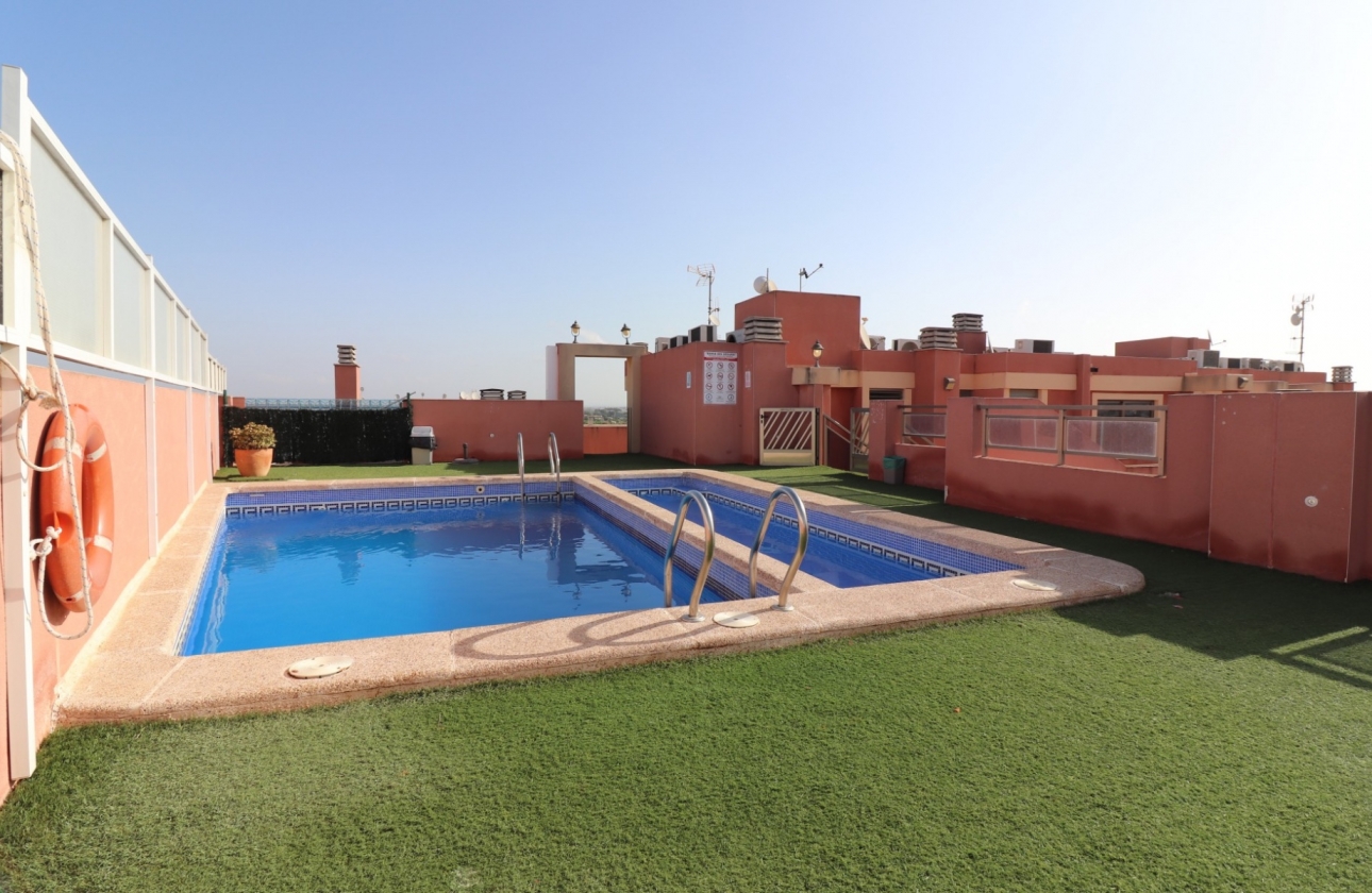 Long Term Rental - Apartment / flat - Formentera del Segura - Los Palacios