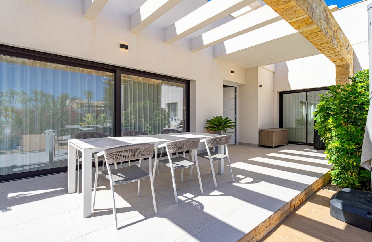Reventa - Villa - Ciudad Quesada - Doña Pepa