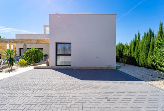 Reventa - Villa - Ciudad Quesada - Doña Pepa
