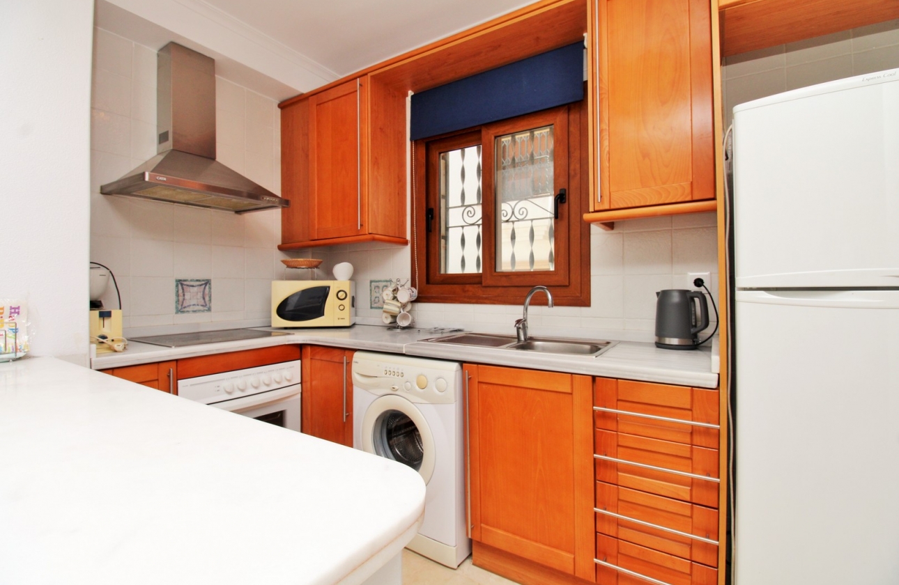 Wiederverkauf - Wohnung - Villamartin - Pau 8
