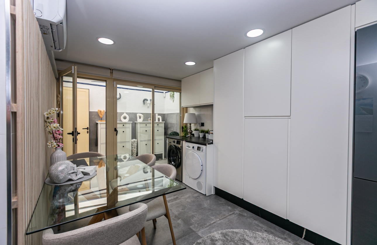 Reventa - Casa - Mil Palmeras - Riomar