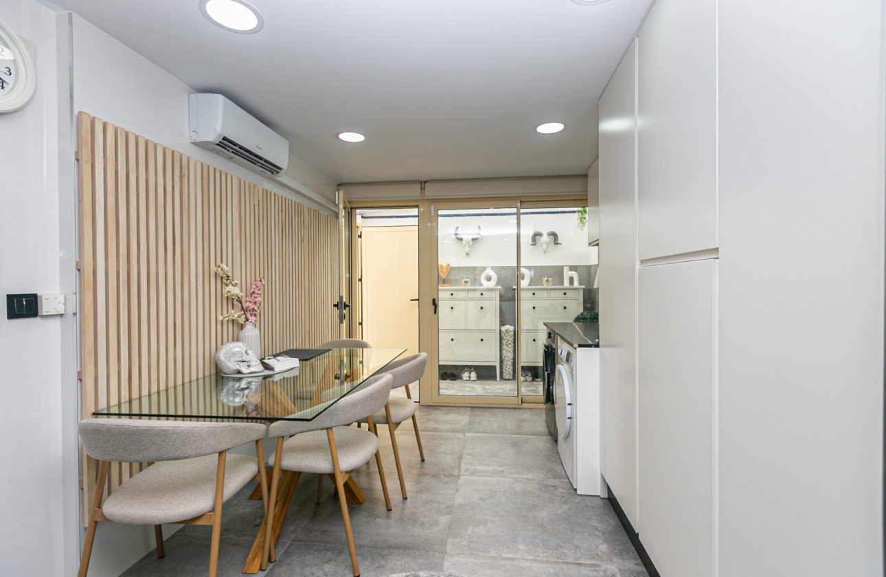 Reventa - Casa - Mil Palmeras - Riomar