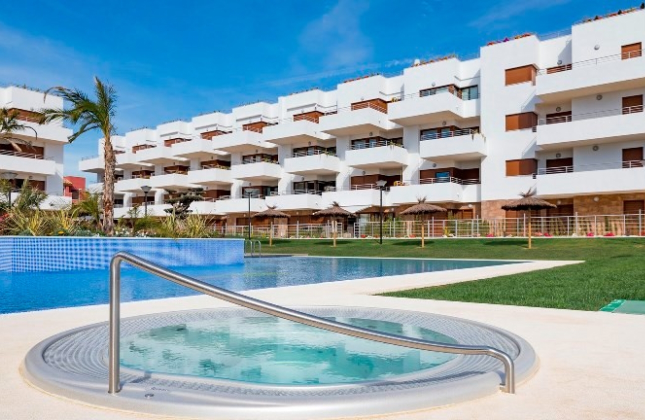 Resale - Apartment / flat - Orihuela Costa