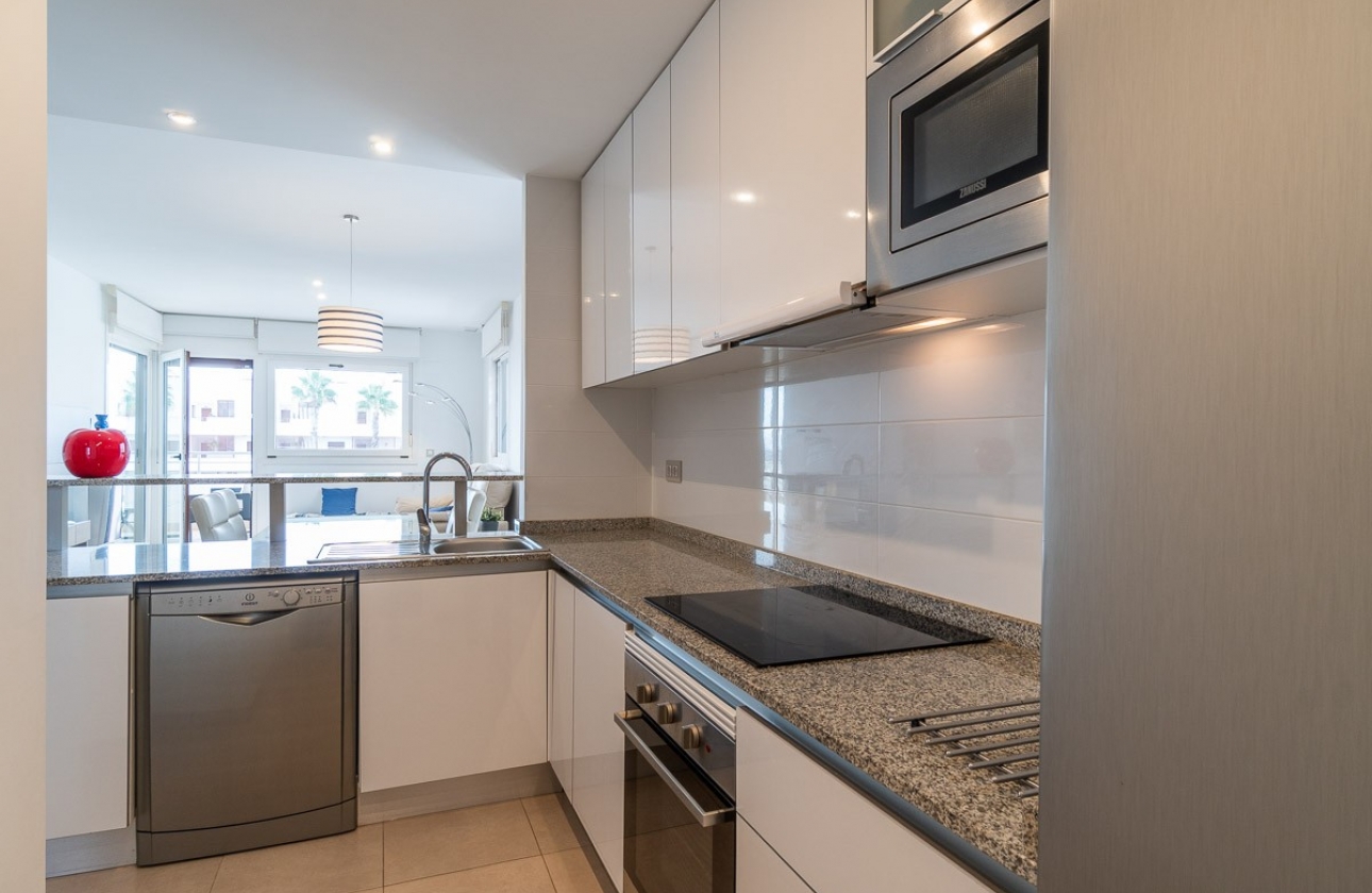 Resale - Apartment / flat - Orihuela Costa