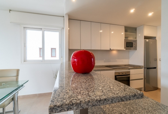 Resale - Apartment / flat - Orihuela Costa