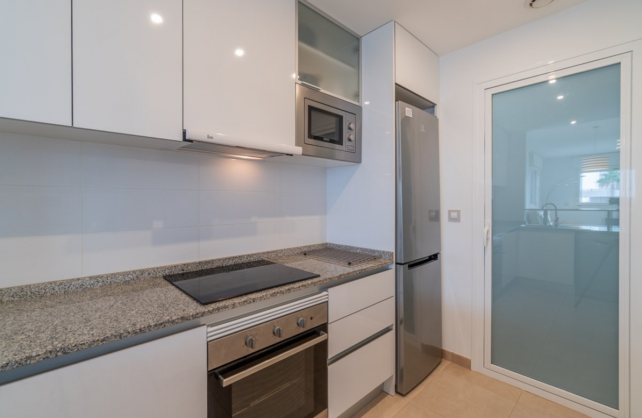 Resale - Apartment / flat - Orihuela Costa