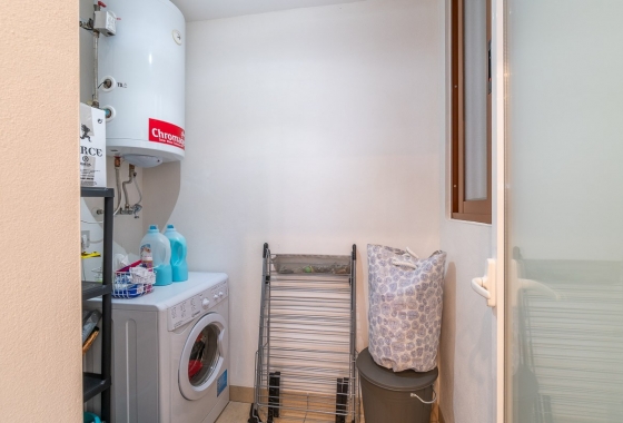 Resale - Apartment / flat - Orihuela Costa