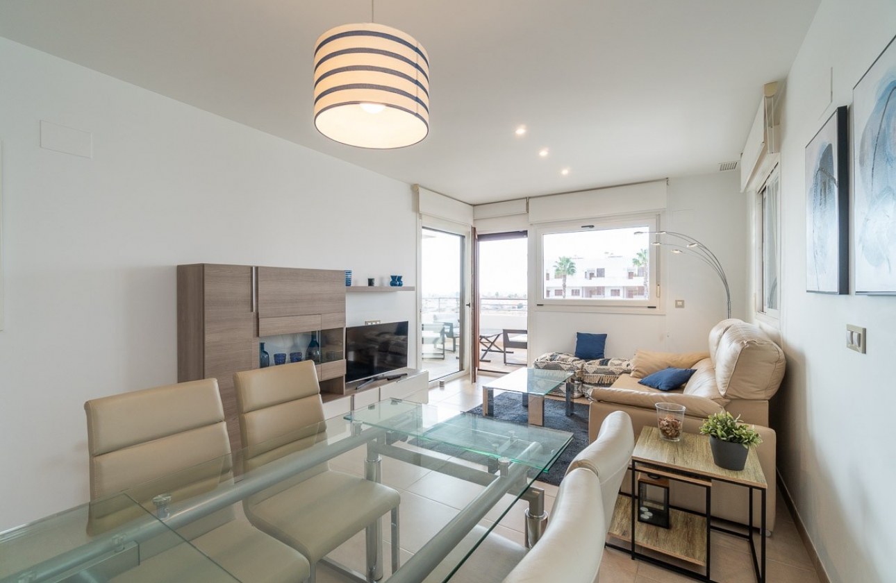Resale - Apartment / flat - Orihuela Costa