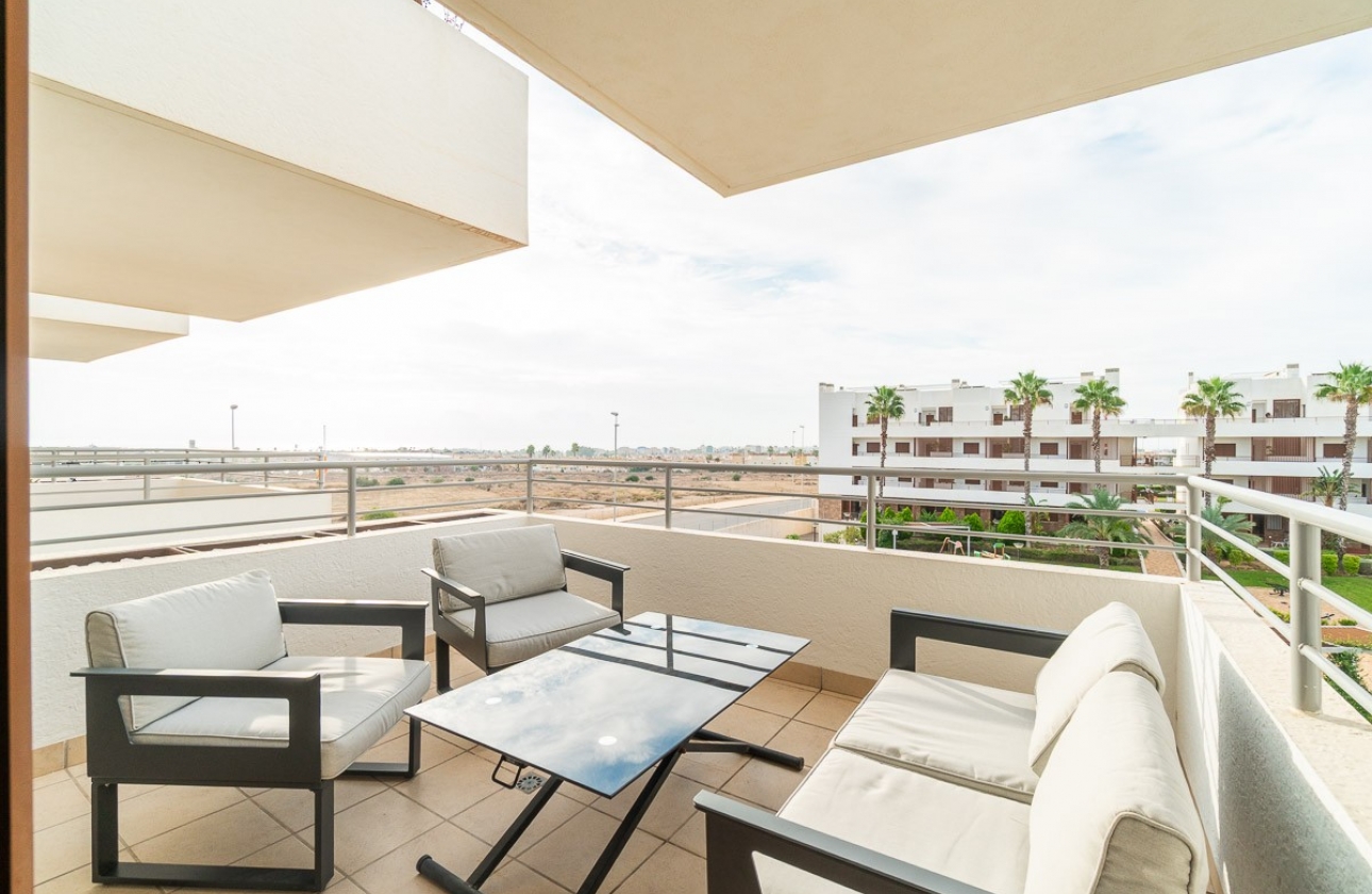 Resale - Apartment / flat - Orihuela Costa
