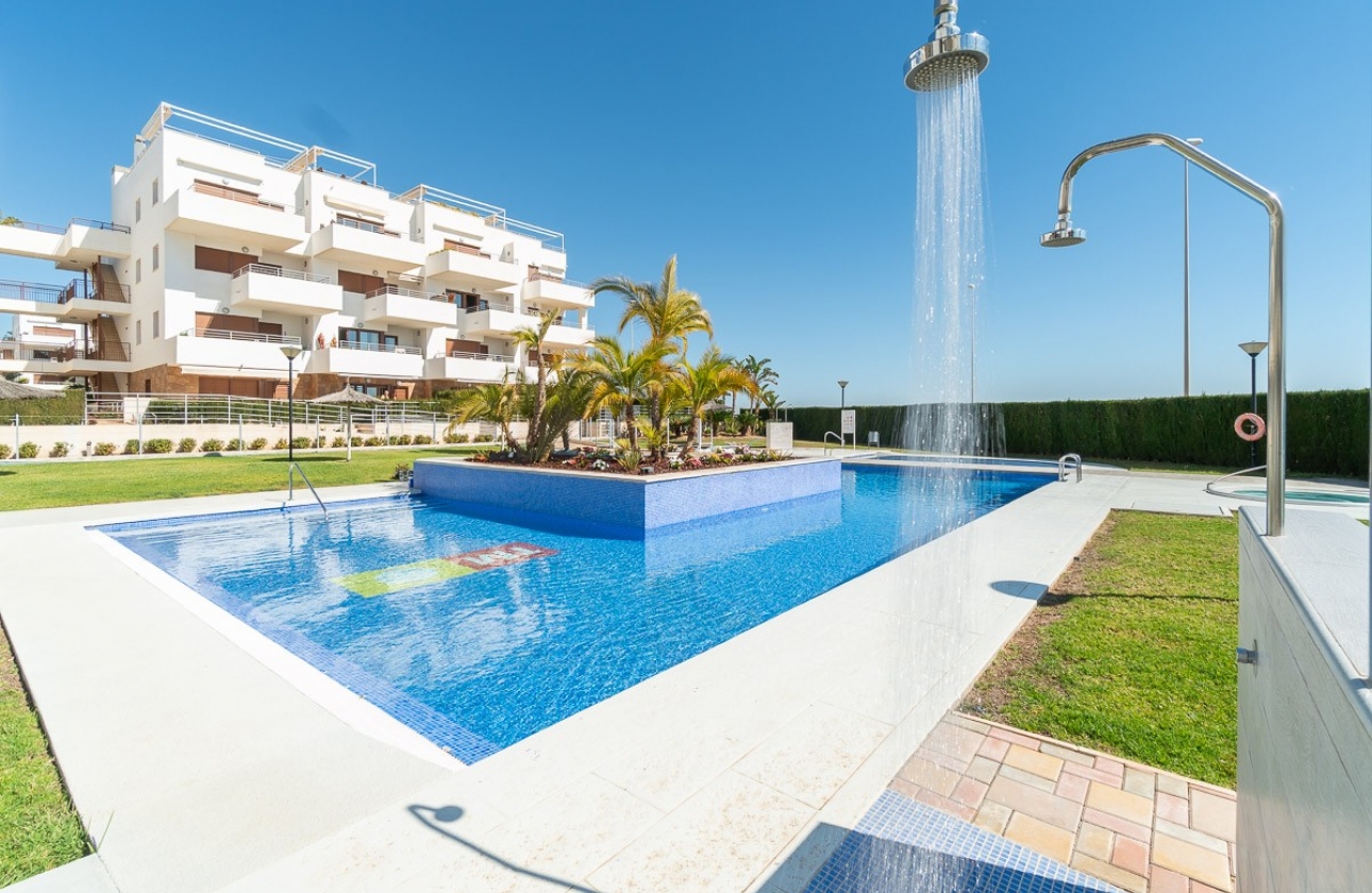 Resale - Apartment / flat - Orihuela Costa