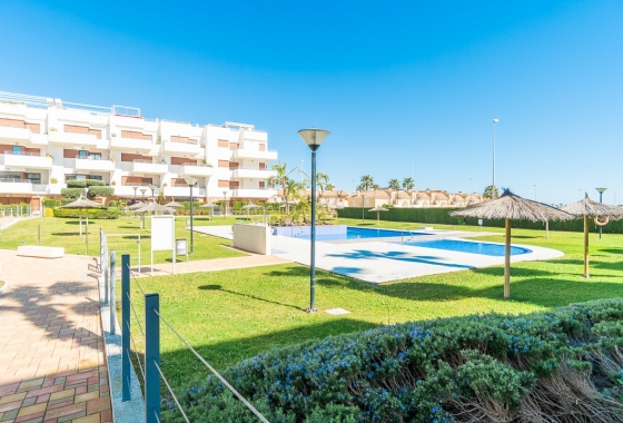 Resale - Apartment / flat - Orihuela Costa