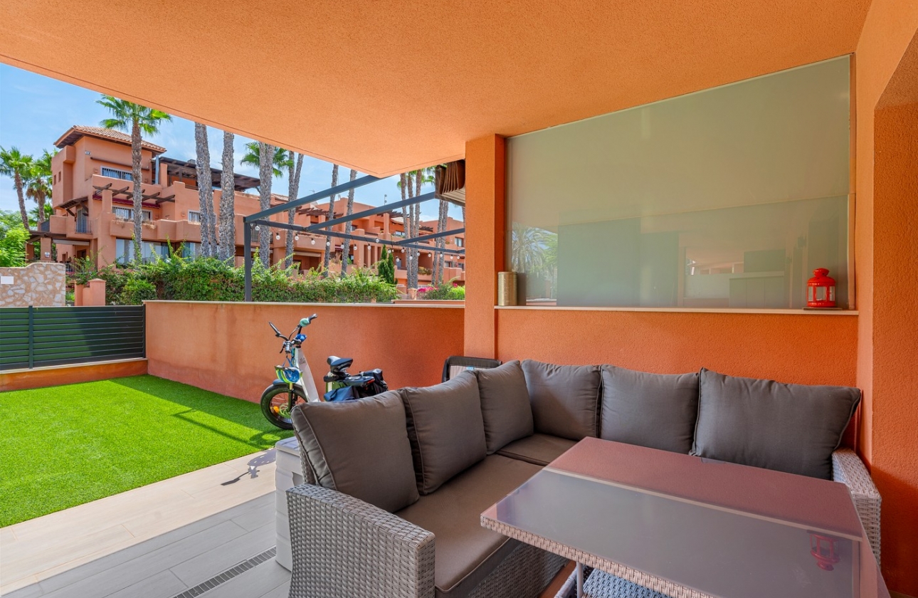 Herverkoop - Appartement / flat - Villamartin - Lomas del Golf
