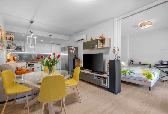 Herverkoop - Appartement / flat - Villamartin - Lomas del Golf