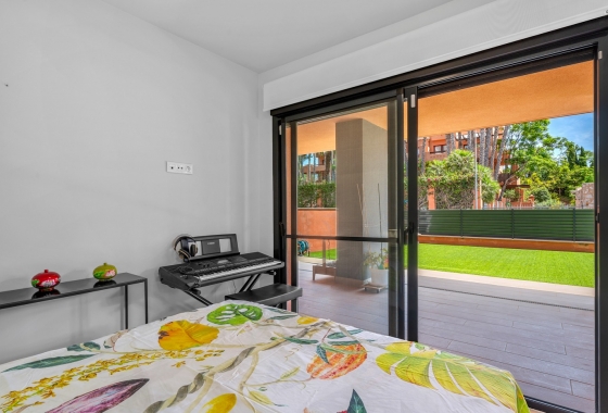 Herverkoop - Appartement / flat - Villamartin - Lomas del Golf