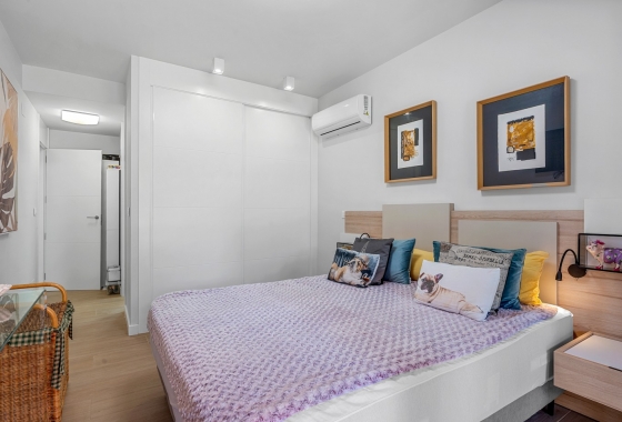 Herverkoop - Appartement / flat - Villamartin - Lomas del Golf