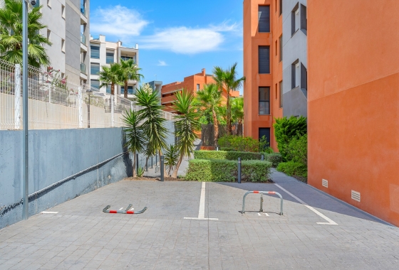 Herverkoop - Appartement / flat - Villamartin - Lomas del Golf