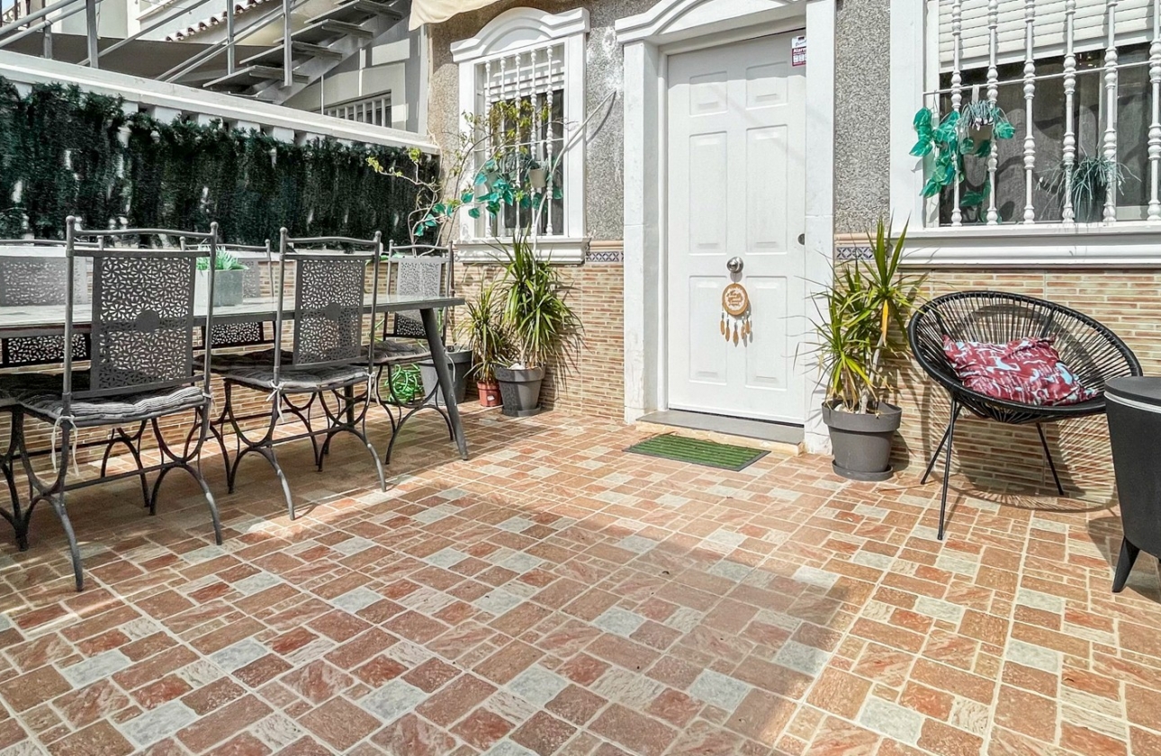Wiederverkauf - Wohnung - Torrevieja - La Siesta - El Salado -  Torreta