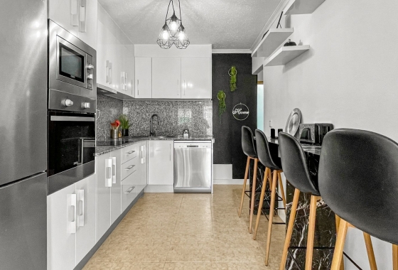 Wiederverkauf - Wohnung - Torrevieja - La Siesta - El Salado -  Torreta