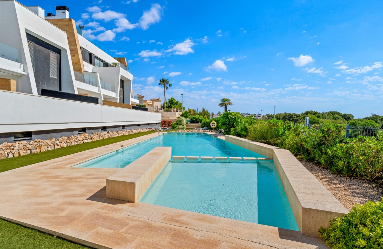 Reventa - Apartamento / piso - Villamartin - Costa Blanca