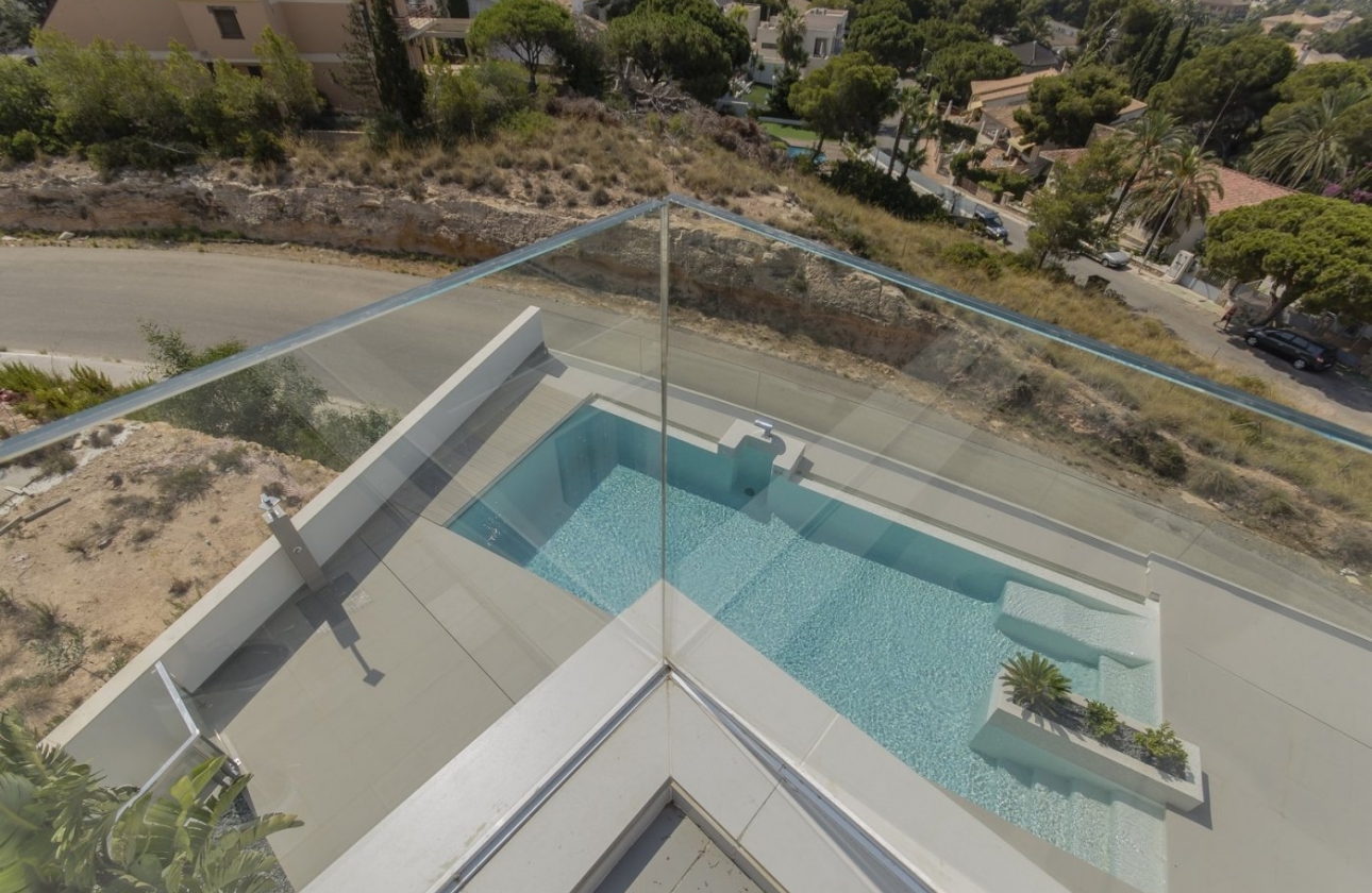 Obra nueva - Villa - Orihuela Costa - Campoamor