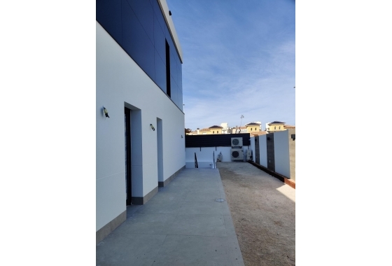 Obra nueva - Villa - Orihuela Costa - La Zenia