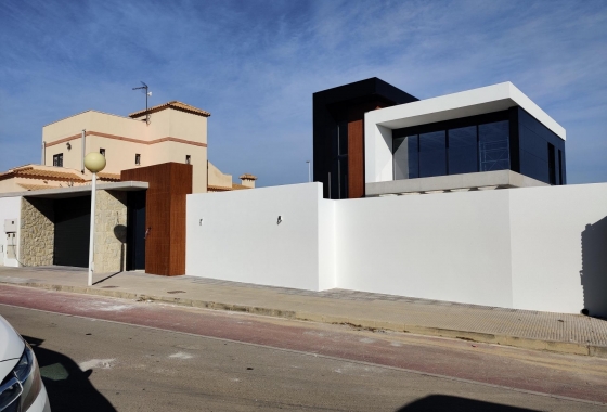 Obra nueva - Villa - Orihuela Costa - La Zenia