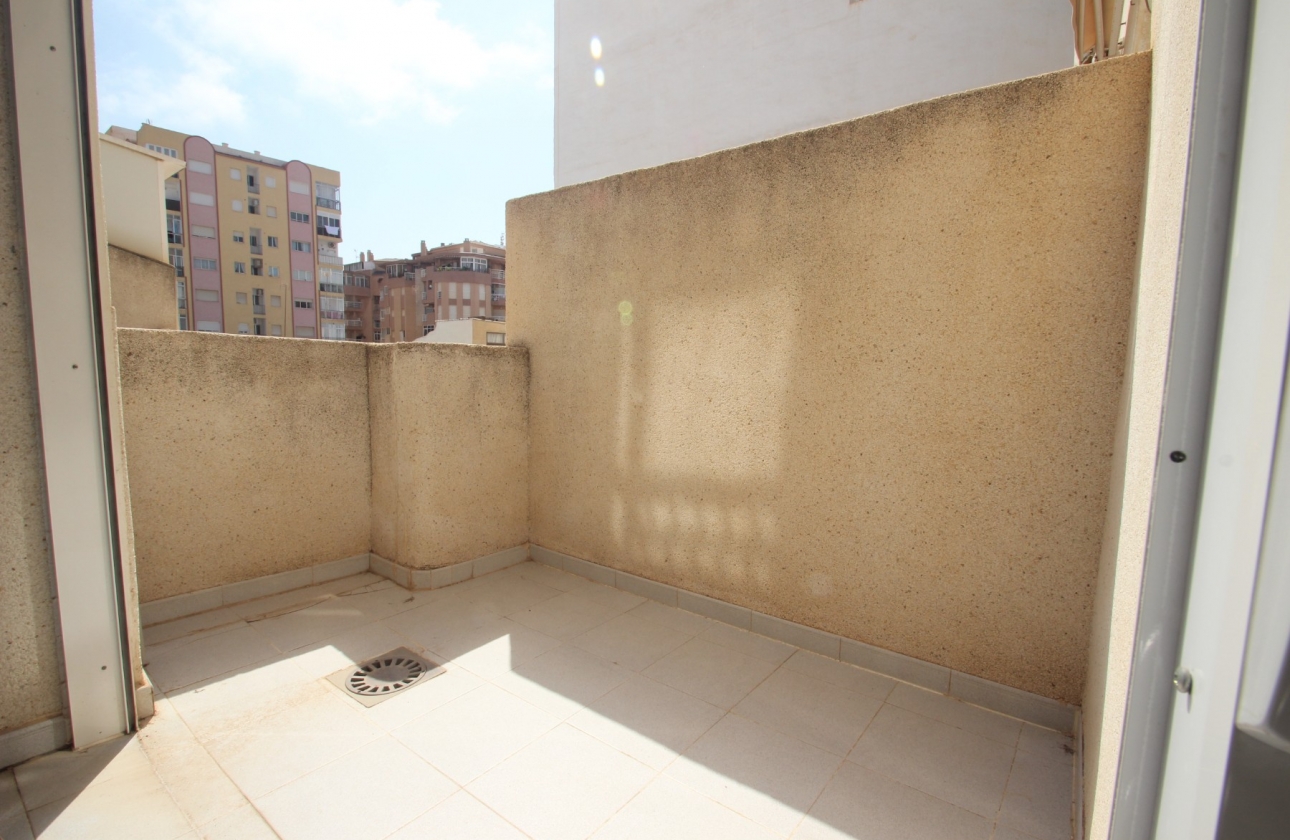 Reventa - Apartamento / piso - Torrevieja - Torrejón