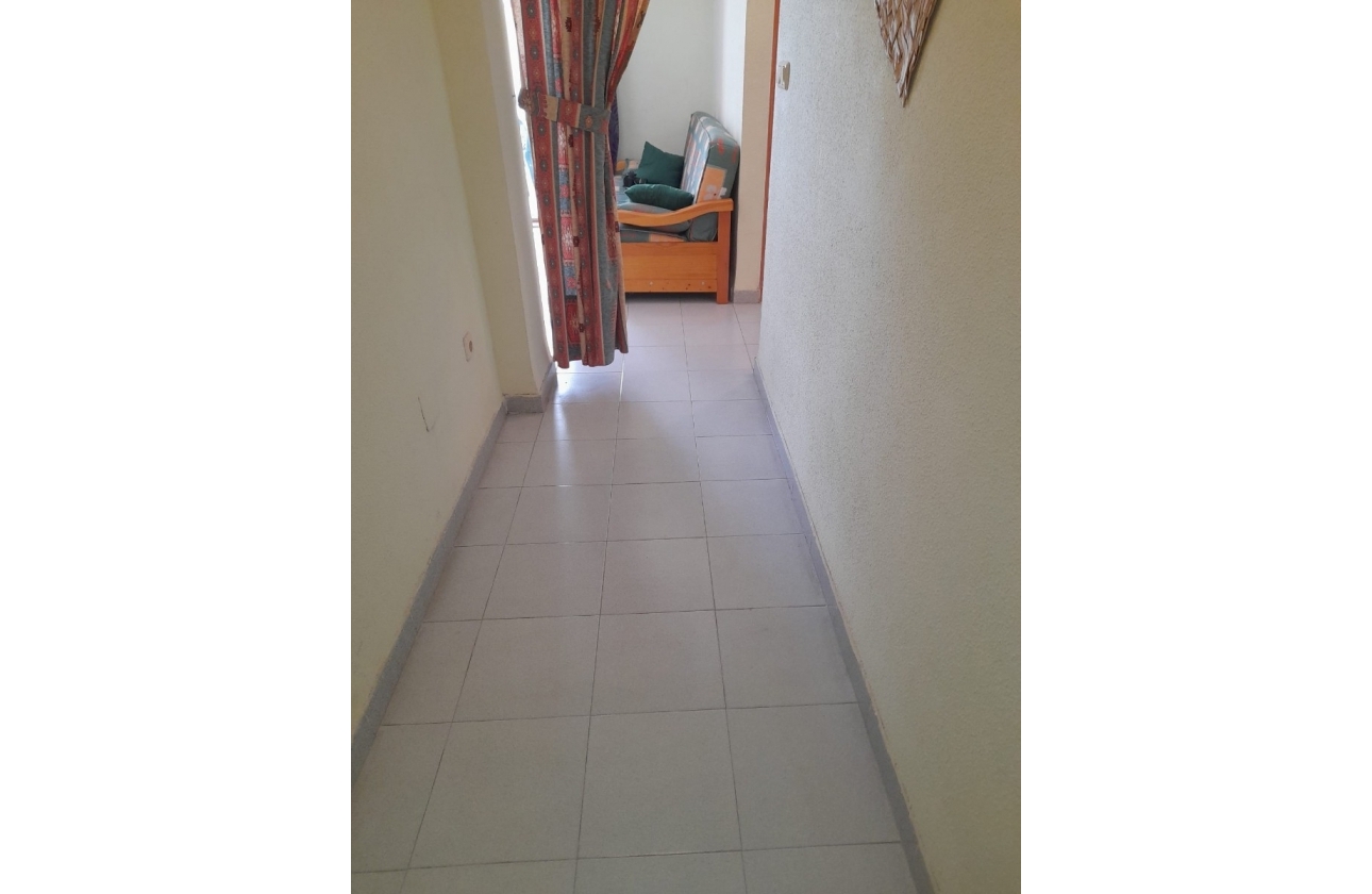 Reventa - Apartamento / piso - Torrevieja - Torrejón