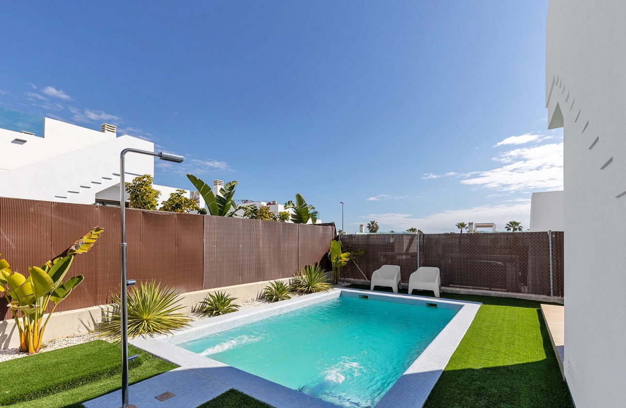 Reventa - Semi - Detached Villa - Orihuela Costa - Vistabella Golf