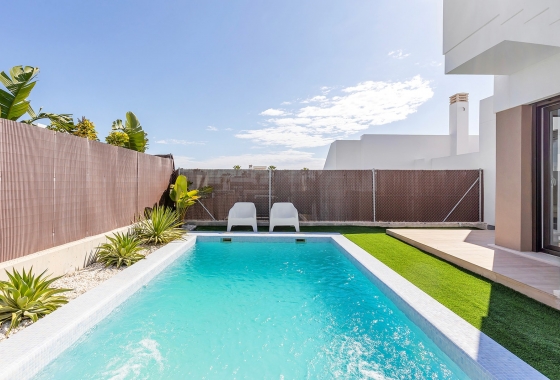 Reventa - Semi - Detached Villa - Orihuela Costa - Vistabella Golf