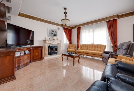 Reventa - Villa - Orihuela Costa - Orihuela