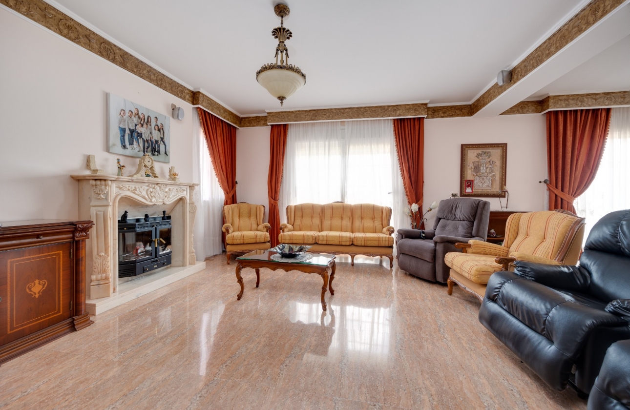 Reventa - Villa - Orihuela Costa - Orihuela