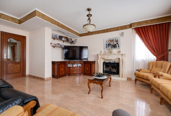 Reventa - Villa - Orihuela Costa - Orihuela