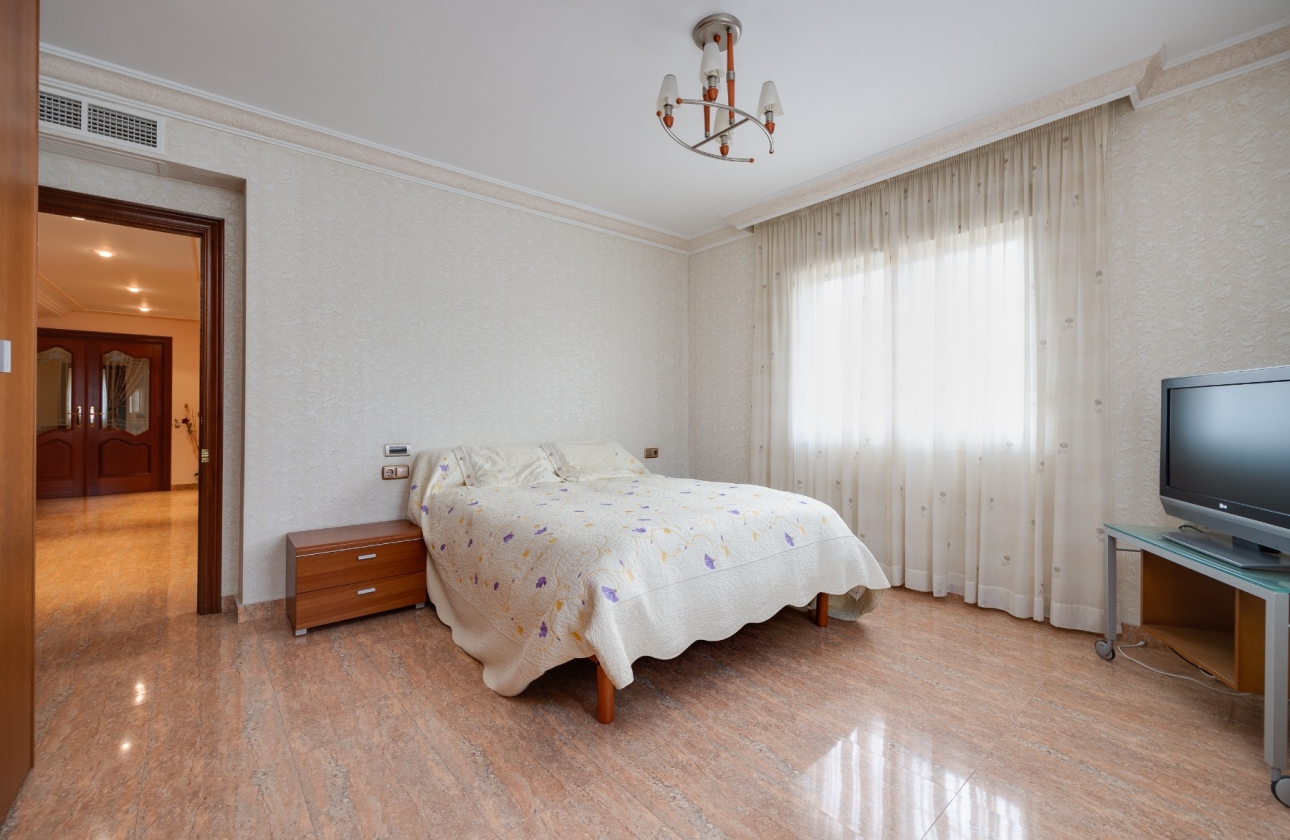 Reventa - Villa - Orihuela Costa - Orihuela