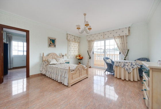 Reventa - Villa - Orihuela Costa - Orihuela