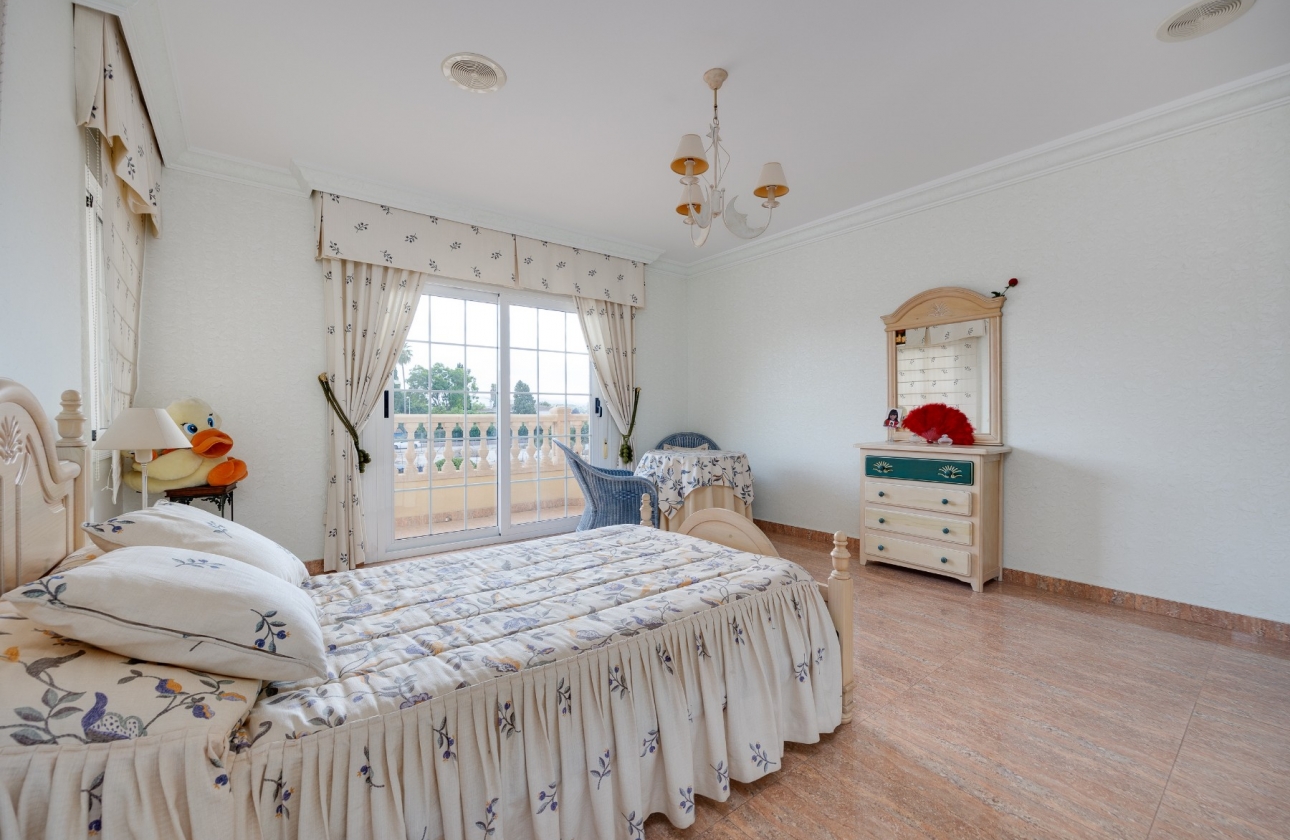 Reventa - Villa - Orihuela Costa - Orihuela