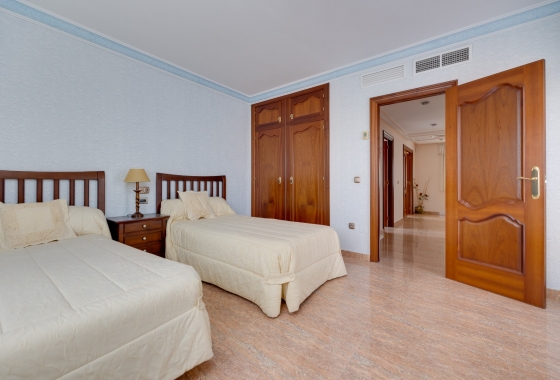 Reventa - Villa - Orihuela Costa - Orihuela