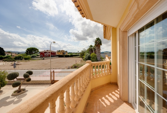 Reventa - Villa - Orihuela Costa - Orihuela