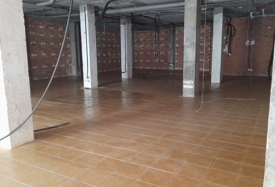 Herverkoop - Commercial - Torrevieja - Playa del Cura