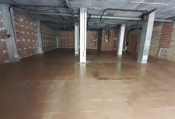 Herverkoop - Commercial - Torrevieja - Playa del Cura