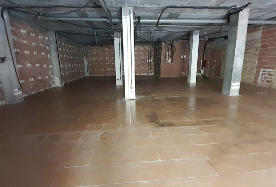 Herverkoop - Commercial - Torrevieja - Playa del Cura