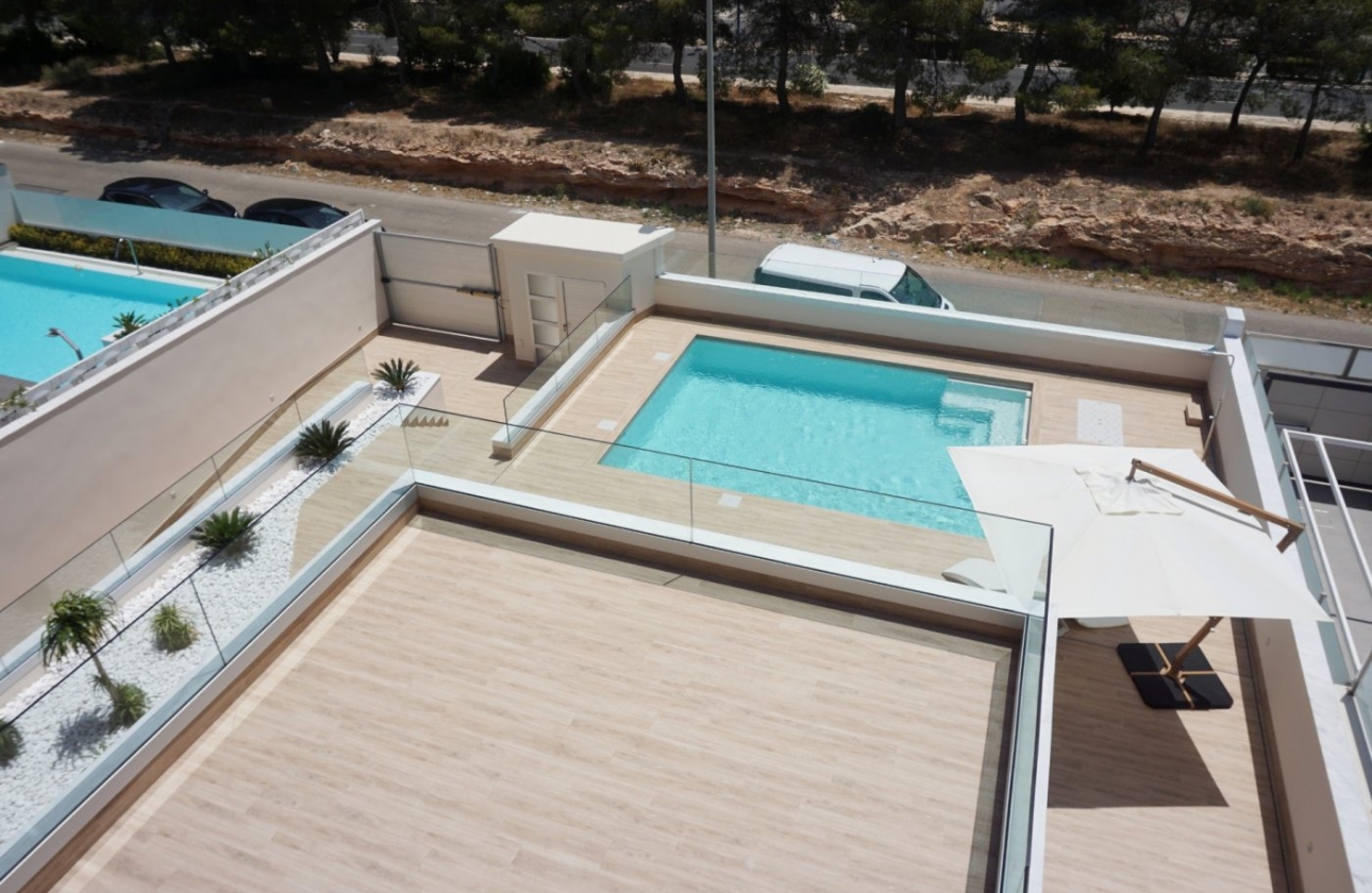 Obra nueva - Villa - Orihuela Costa - Agua Marina